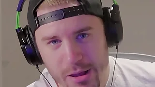 MY VIRTUAL FURRY GIRLFRIEND BROKE UP&excl; &lpar;Space Paws&rpar;